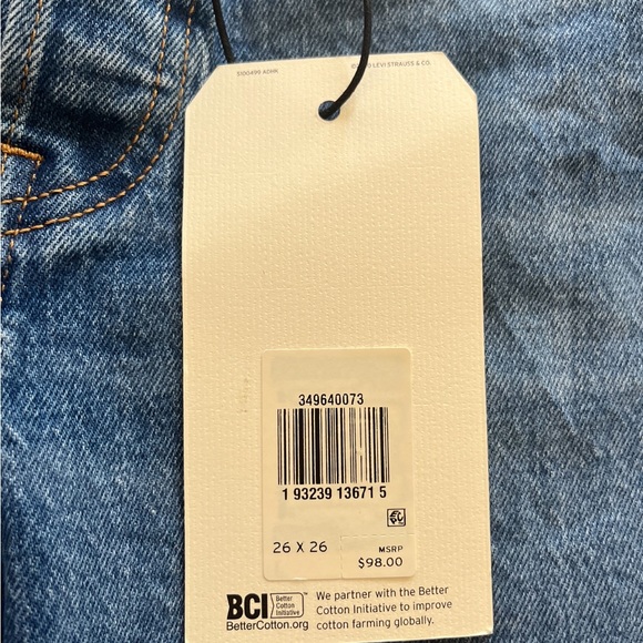 NWT Levi’s Wedgie Straight Premium Denim Jeans - Picture 8 of 9
